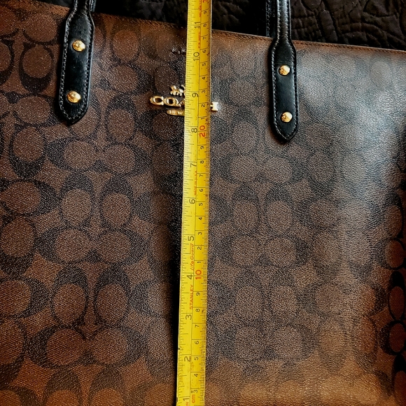 NWT - Coach Tote "C" Icon - Picture 5 of 8